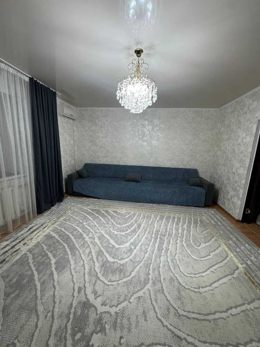 Продается 2 ком квартира в 5 мкр