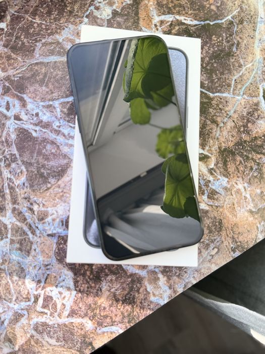 Продам айфон 15 pro max