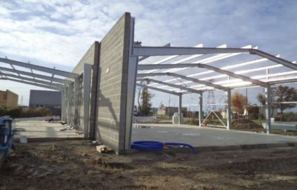 Vand hală metalică 10 x25