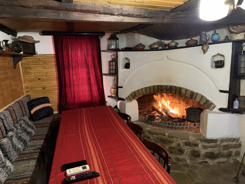 Иларионовата къща – къща за гости в Еленския Балкан, с. Палици