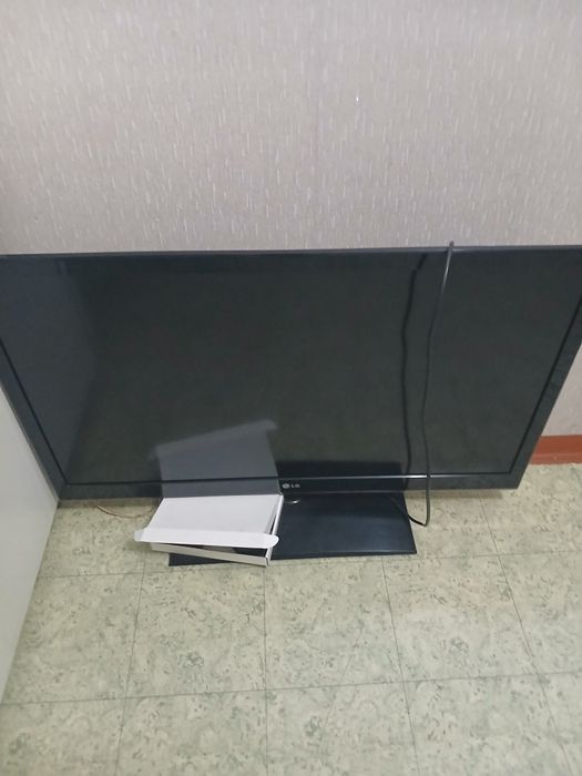 Пррдаю телевизор