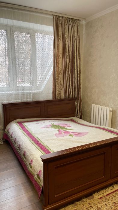 Спальный кровать