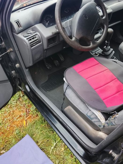 Renault Clio 1995 benzină, 431 € — imagine 5