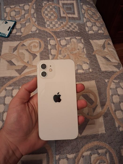 Айфон 12 64gb iPhone