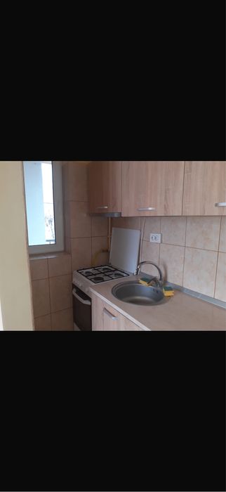 Garsoniera de inchiriat