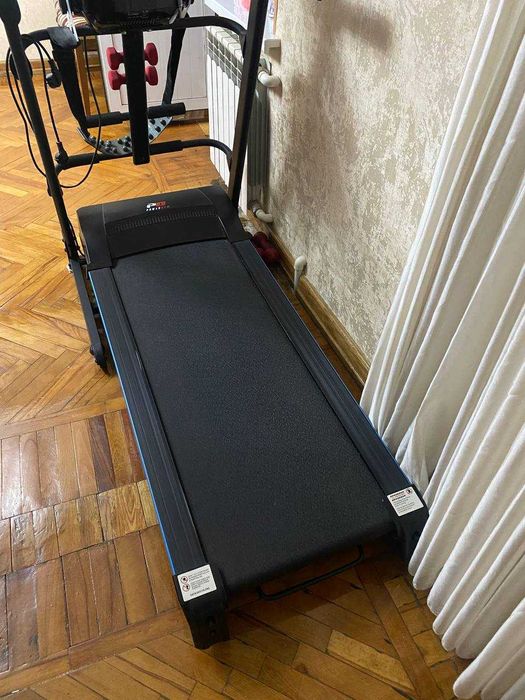 Продаётся беговая дорожка PowerGym P6 300MI