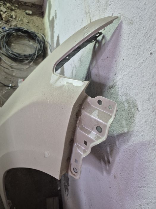 TOYOTA 150 крыло RH