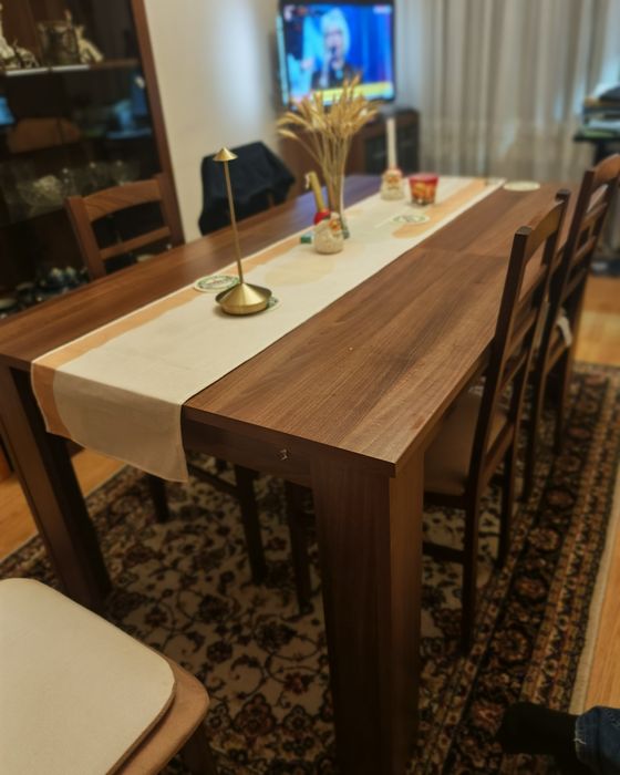 Masa si 6 scaune Mobexpert