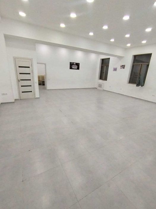 ул.Нукус Госпитальный Капитал Банк цокольное 100 м² 2-линия ремонт