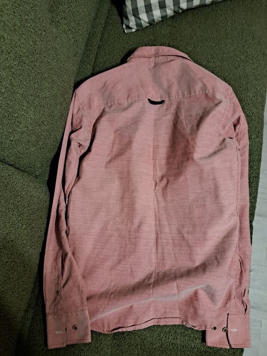 Риза мъжка в червено