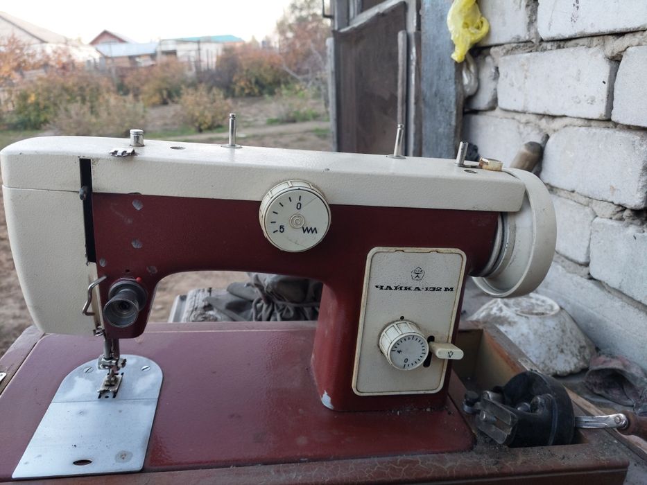 Продам швейные машины.