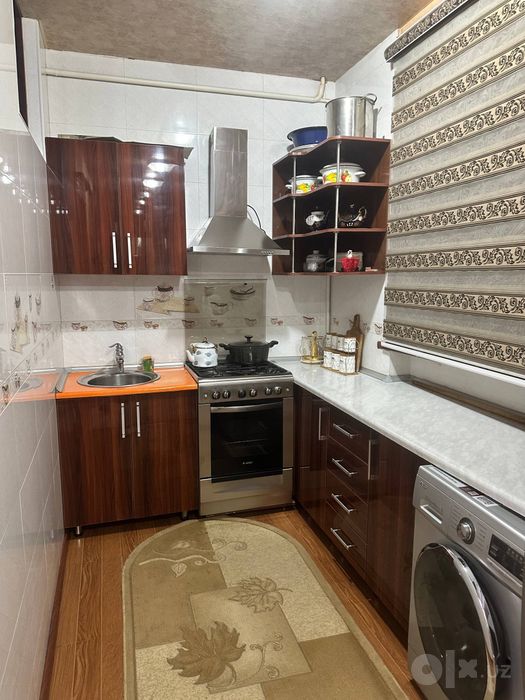 Сдается квартира Чиланзар 1квартал рядом все есть (Новза метро)