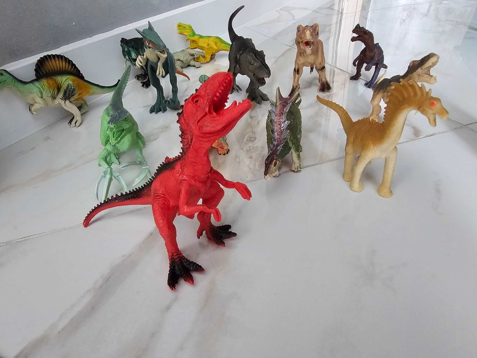 Колекция динозаври