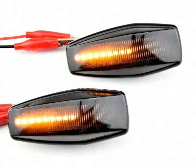 Динамични бягащи мигачи за калника лед черни за Хюндай Hyundai Tucson