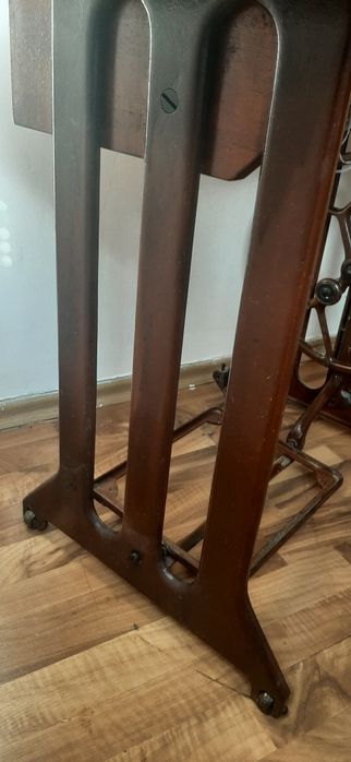 Метални крака за декоративни изделия