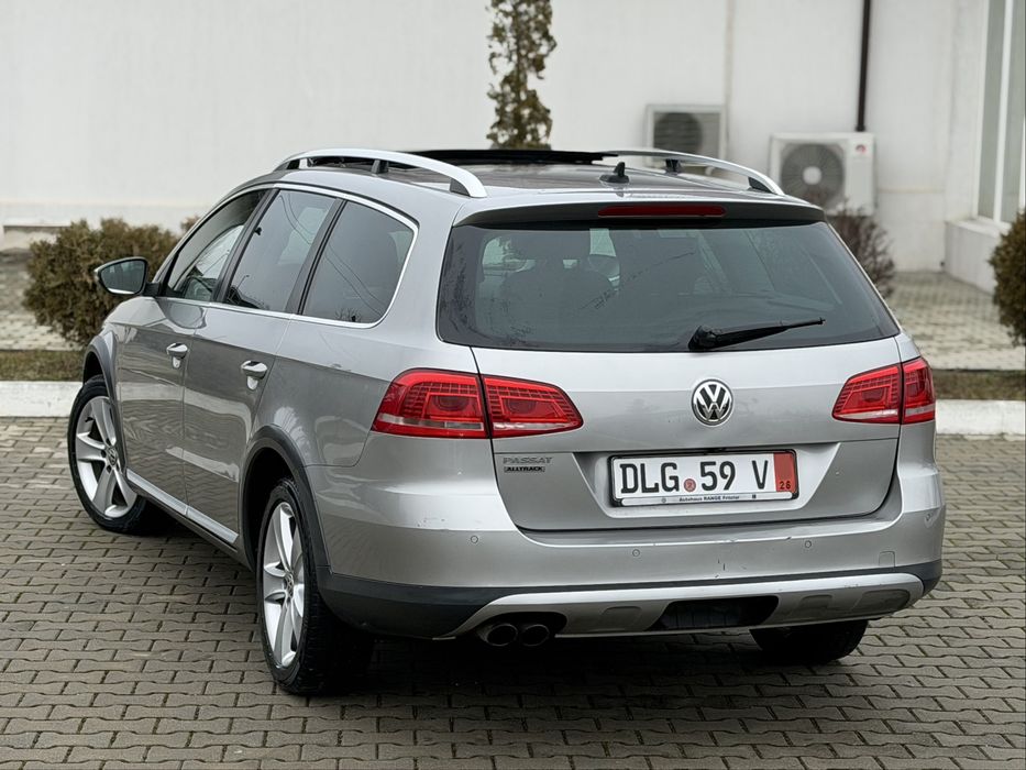 Volkswagen Passat B7 Alltrack 2.0 TDI 170cp Euro 5 Pano/Distronic/Led