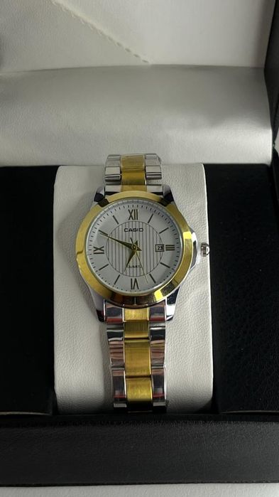 Женские часы