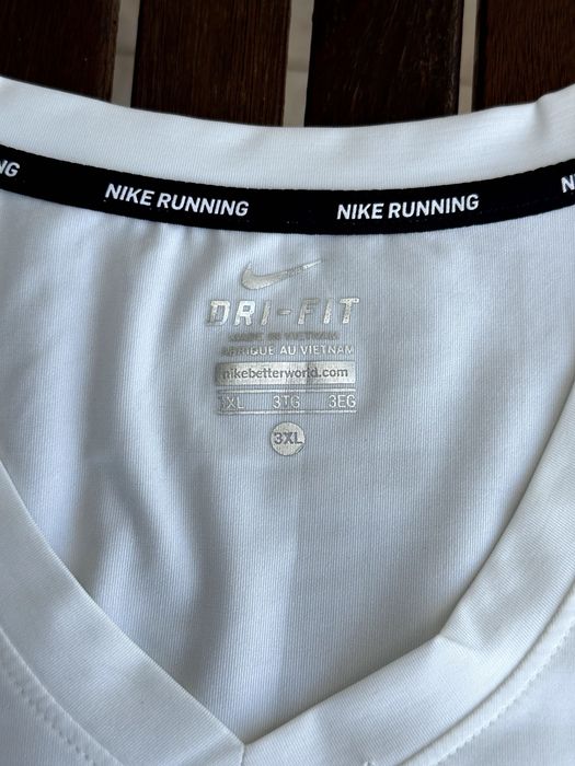 Дамска тениска Nike Running (Dri-FIT) - размер L, Отлично състояние