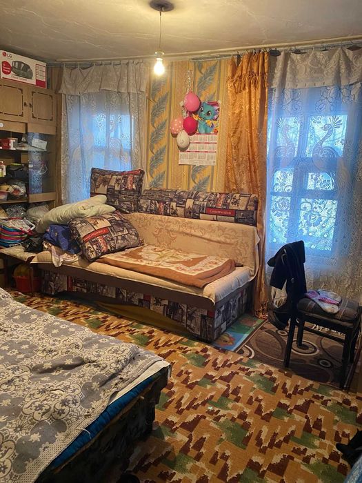 Продается 1/2 часть жилого дома в районе рынка