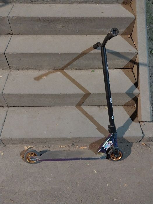 Трюковой самокат