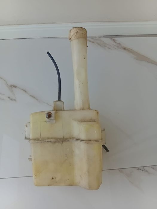 Омывательный бачок камри 30