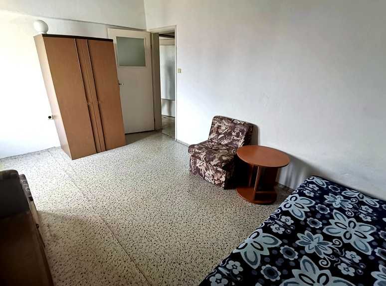 Дава се под наем Едностаен апартамент в Бургас, Възраждане - 40 кв.м за 168.3 € - Снимка #1