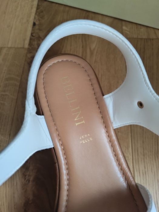 Sandale de piele