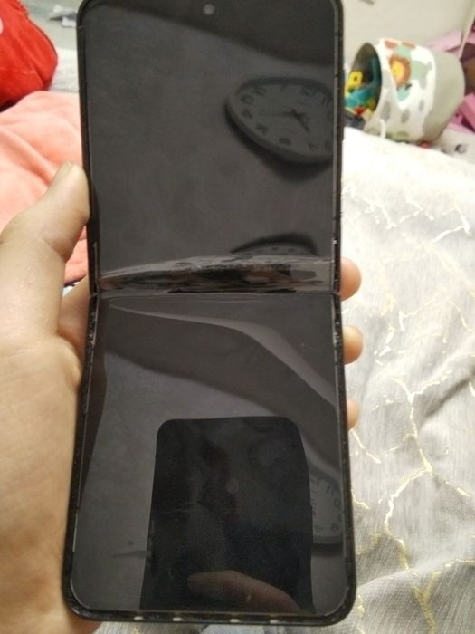 Продам или Обмен Samsung z flip 3 256