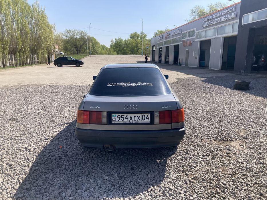 AUDI 80 1991 продам