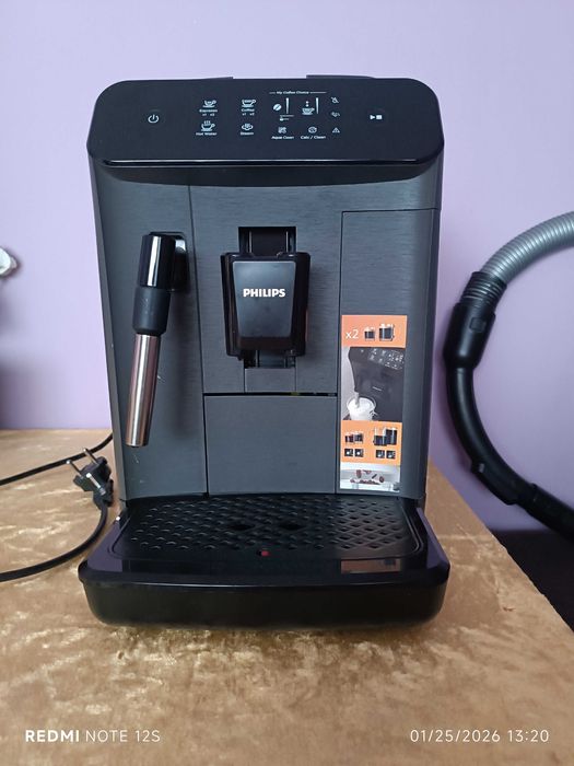 Кафемашина  Philips Series 800 (модел EP0824/00).