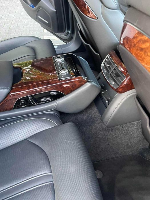 Aуди A8 4.2 тди  FULL Audi