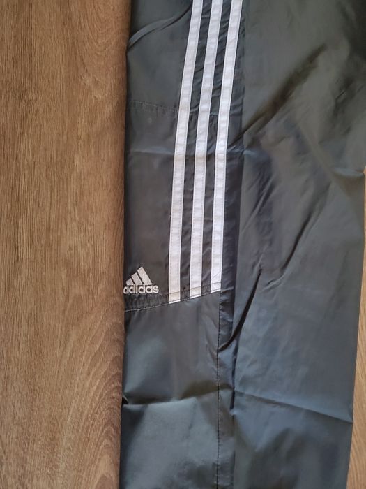 Долници Adidas- 2 вида
