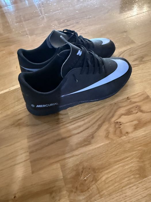 Papuci nike mercurial
