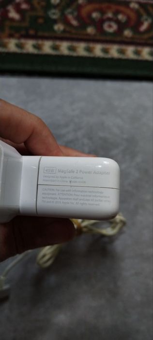 Продам адаптер питание(зарядка)Apple 45W Magsafe A1436