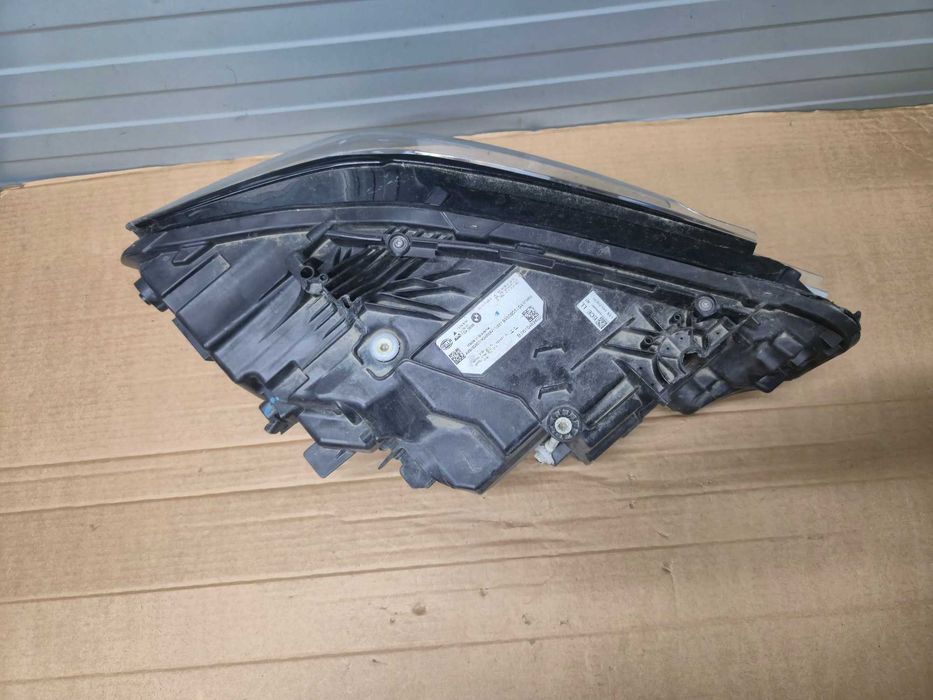 Far stanga BMW Seria 3 G20 G21 Facelift An 2022 - 2025 Cod 9450801 / 9450801-04