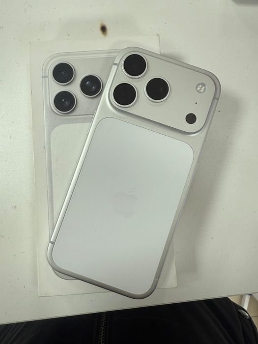 Iphone:17pro,АКБ:100%,256гб, новая