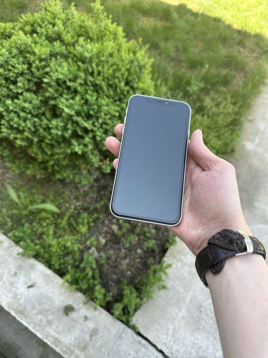 iPhone XR 15 Pro korpusda 128GB