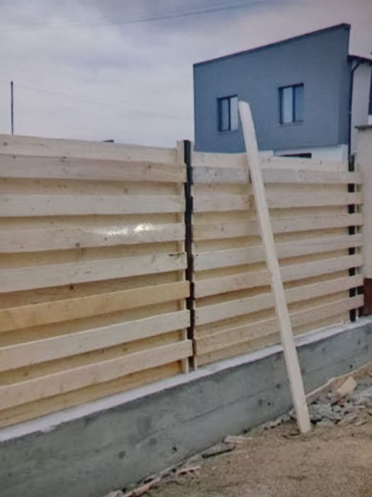 Garduri și porți la comanda clientului