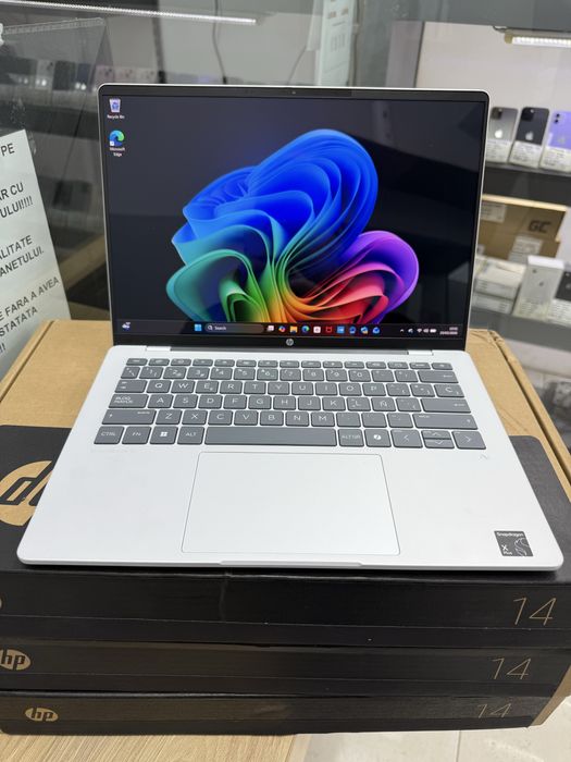 ZAP AMANET VITAN - Laptop HP OmniBook 5 - 14he0009ns - 1TB - 32 RAM