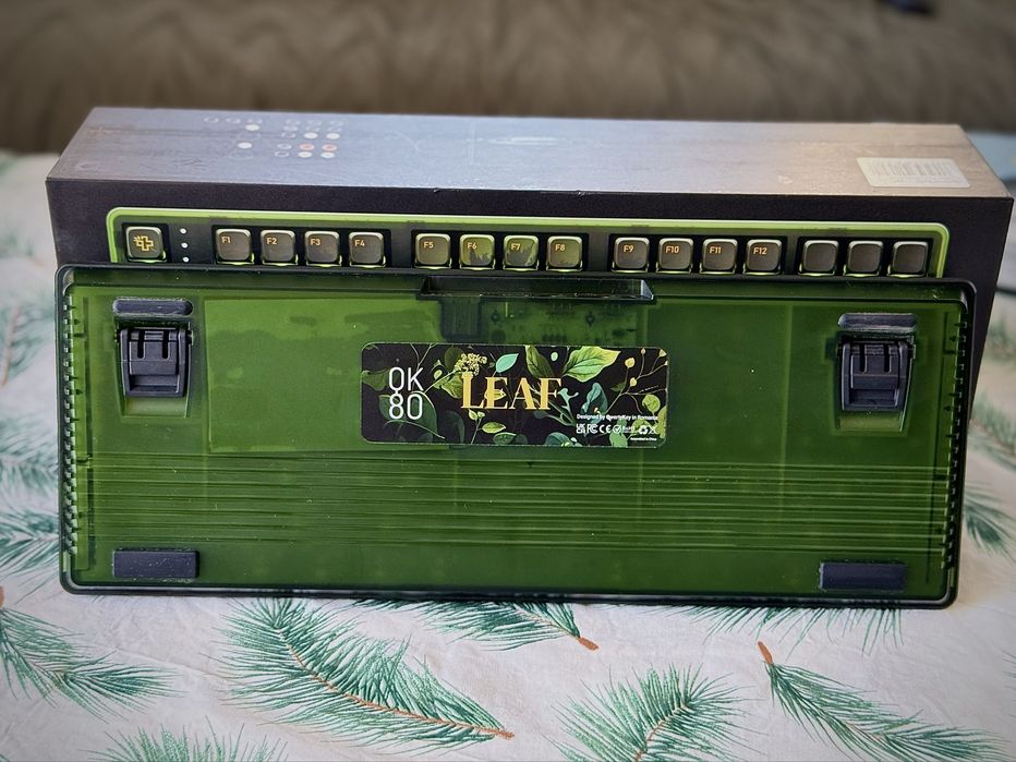 Tastatura Qwertykey Leaf cu cutie si toate accesorrile (garantie)