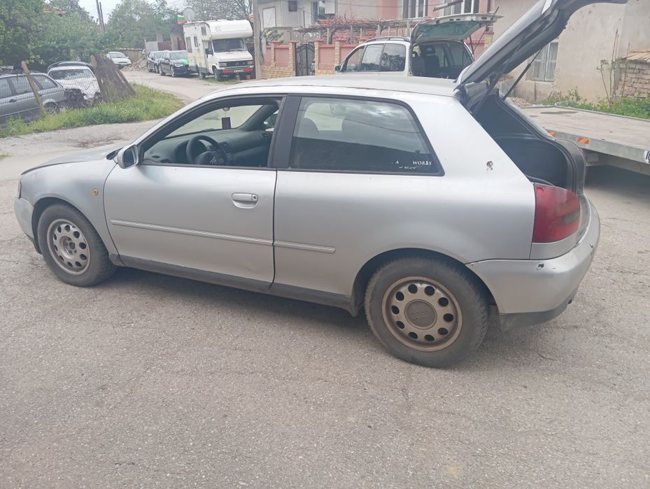 Продавам Ауди А3 1.9 90  На части