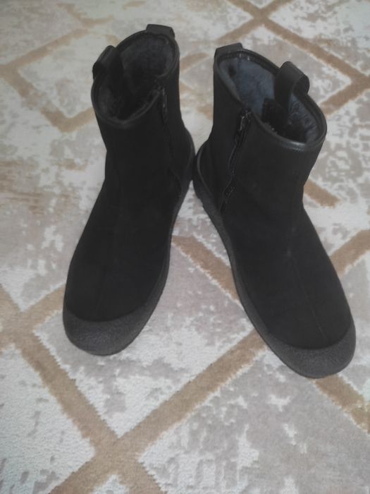 Мужские ботинки цена 25000