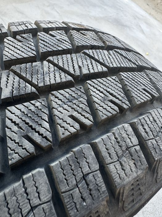 Sailun Ice Blazer Arctic SUV 225/60/R17