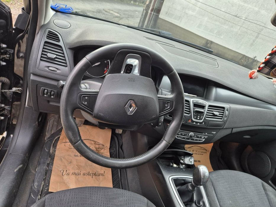 Renault Laguna. motor 2L. an 2009