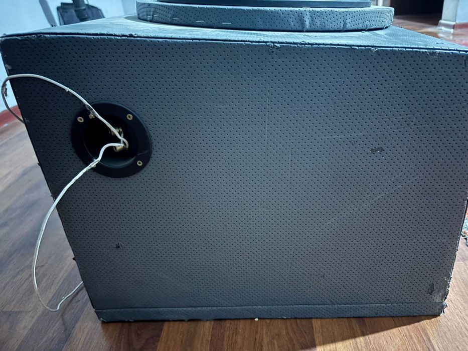 Саббуфер продается