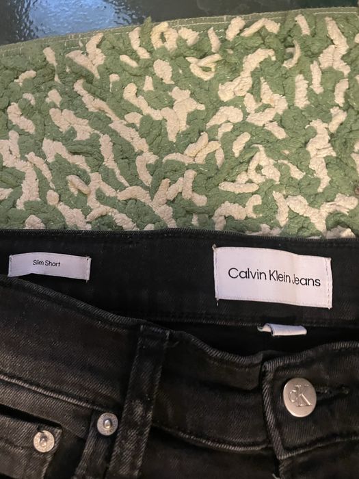 Vand blugi Calvin Klein