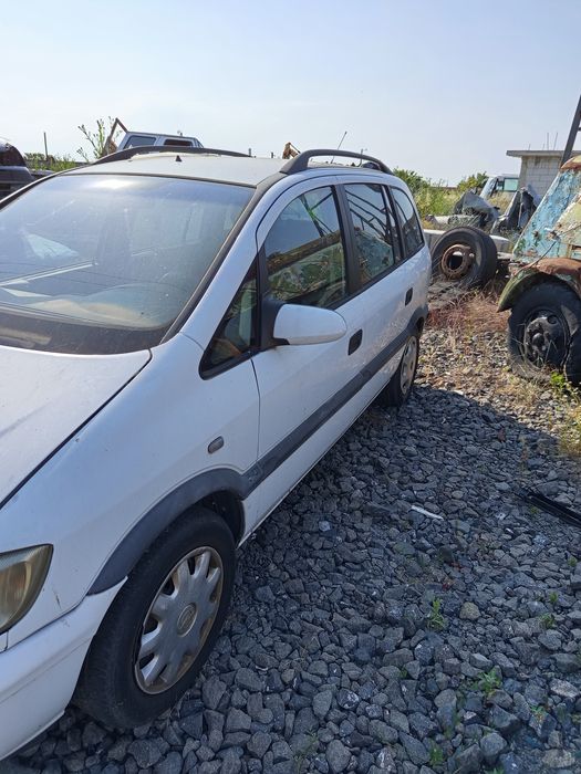 Опел Зафира 2.2 бензин автомат