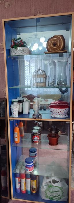 Продам шкаф буфет в отличном состоянии