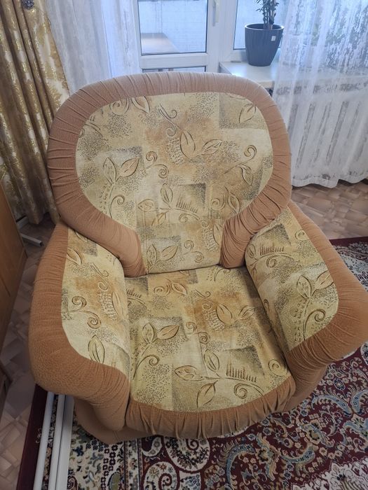 Диван раскладной + кресло