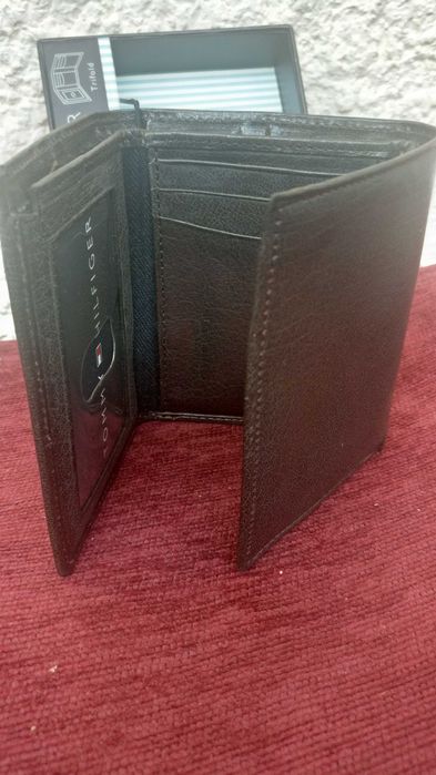 Портфейл Tommy Hilfiger